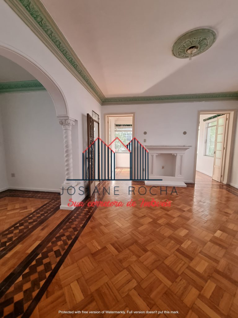 Apto. Tipo Casa 3 Quartos, Suíte, Área externa e Vaga à Venda na Tijuca!!! Próximo ao Largo da Usina!!! rj