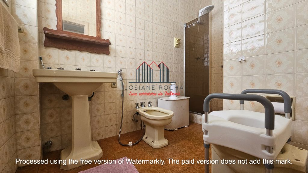 Apto. Tipo Casa 3 Quartos, Suíte, Área externa e Vaga à Venda na Tijuca!!! Próximo ao Largo da Usina!!! rj