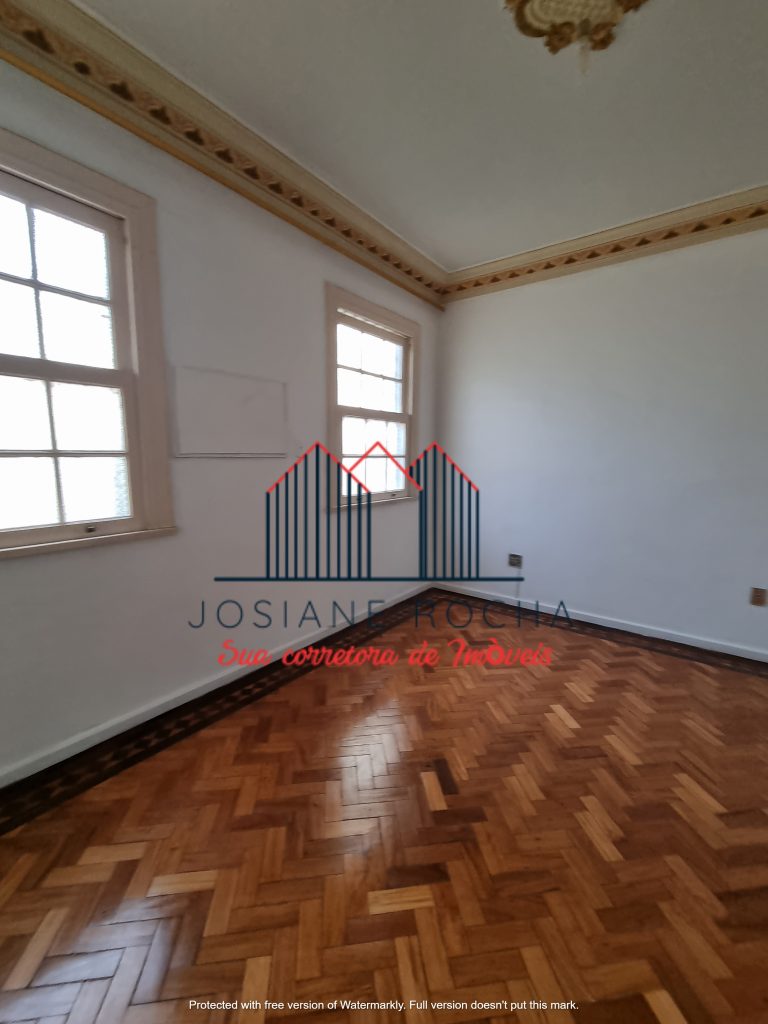 Apto. Tipo Casa 3 Quartos, Suíte, Área externa e Vaga à Venda na Tijuca!!! Próximo ao Largo da Usina!!! rj