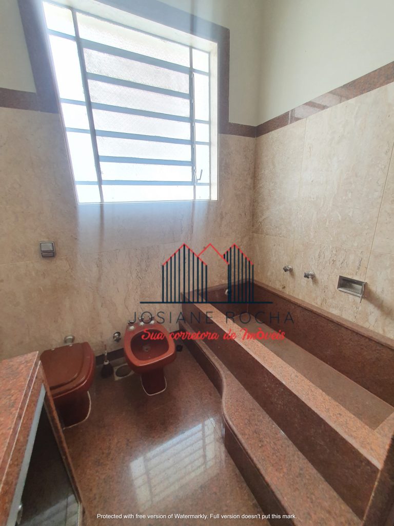 Apto. Tipo Casa 3 Quartos, Suíte, Área externa e Vaga à Venda na Tijuca!!! Próximo ao Largo da Usina!!! rj