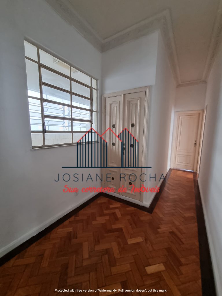 Apto. Tipo Casa 3 Quartos, Suíte, Área externa e Vaga à Venda na Tijuca!!! Próximo ao Largo da Usina!!! rj