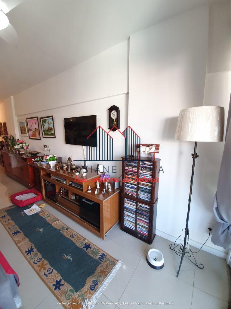 Apartamento com 2 Quartos, Varanda e Vaga à Venda na Tijuca!!! Próximo a Uruguai!!! rj Apartamento com 2 Quartos, Varanda e Vaga à Venda na Tijuca!!! Próximo a Uruguai!!! rj