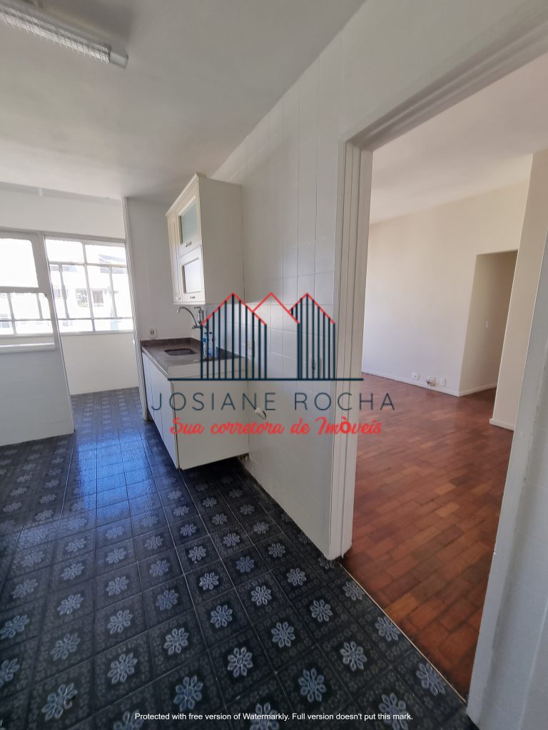 Apartamento com 3 Quartos, Suíte e Vaga para Locação no Grajaú!!! Próximo ao Largo do Verdun!!! rj