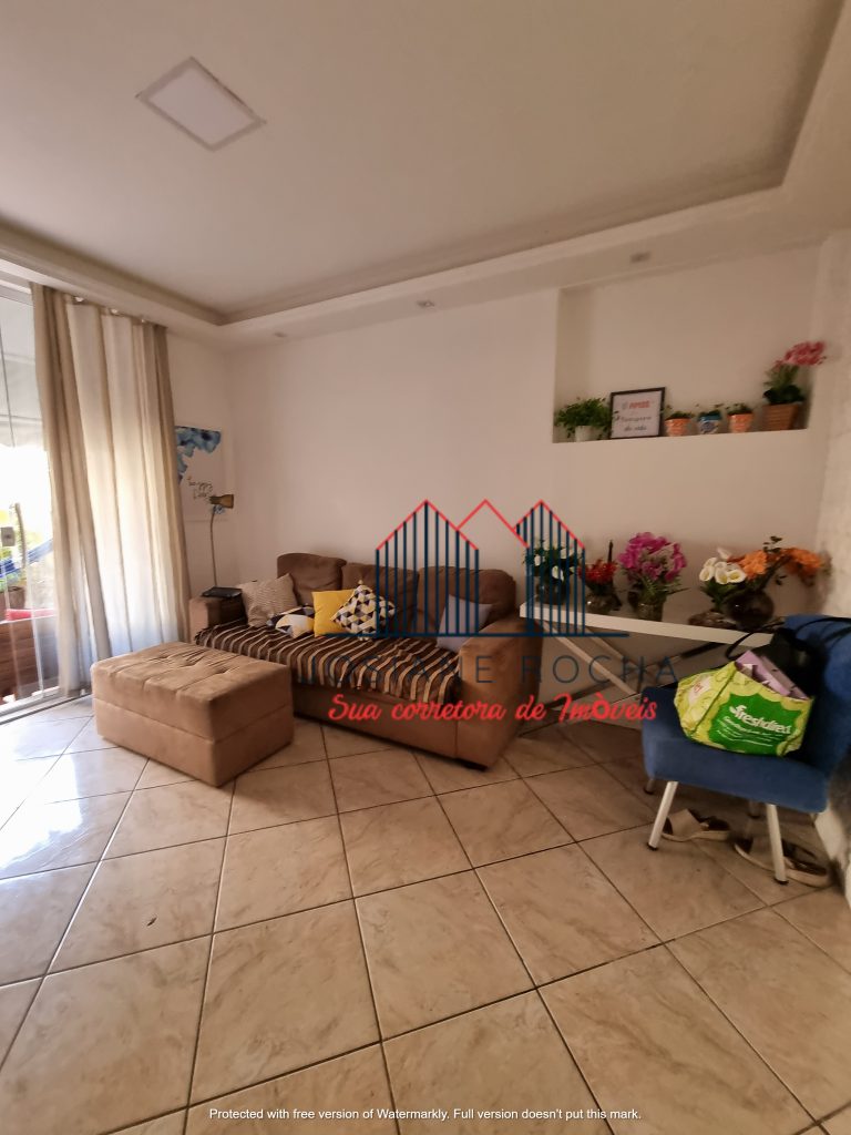 Apto. Tipo Casa 2 Quartos, Depend. completa e Área Externa à Venda no Grajaú!!! Próximo ao Verdun!!! rj