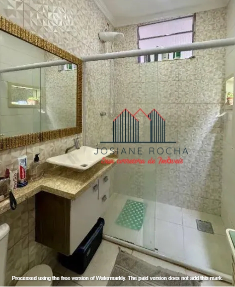 Apto. Tipo Casa 2 Quartos, Depend. completa e Área Externa à Venda no Grajaú!!! Próximo ao Verdun!!! rj