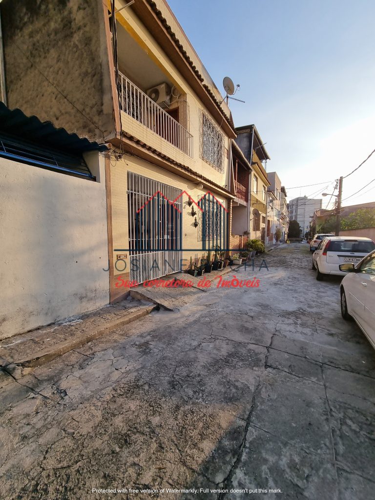 Casa em Condomínio fechado com 3 quartos, Terraço e Vaga  para Locação no Rocha!!! rj