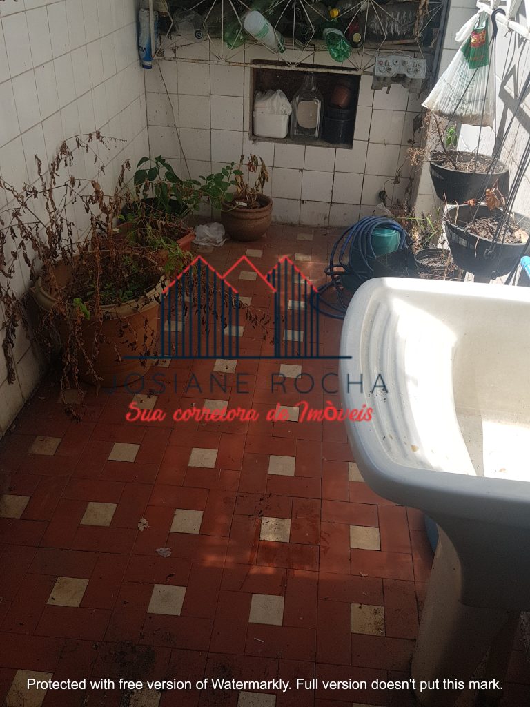 Casa a venda com 4 quartos e vaga na Tijuca!!! -RJ