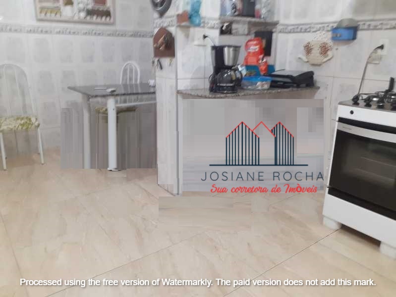 Casa com 4 Quartos, Quintal e Vaga à Venda no Grajaú!!! Próximo ao Largo da Verdun!!!