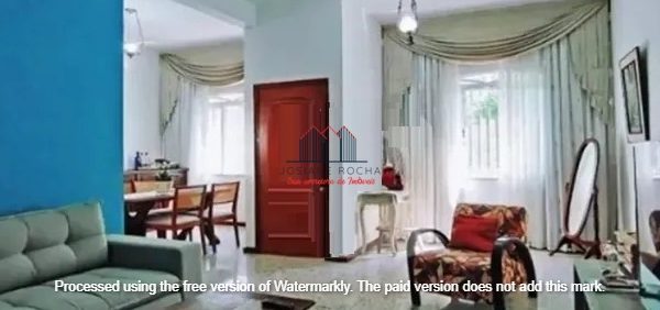 Casa de vila com 3 Quartos e 2 banheiros à Venda na Tijuca!!! Rua Itacuruçá!!!