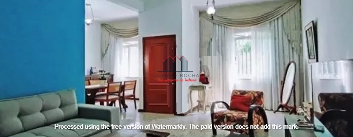 Casa de vila com 3 Quartos e 2 banheiros à Venda na Tijuca!!! Rua Itacuruçá!!!