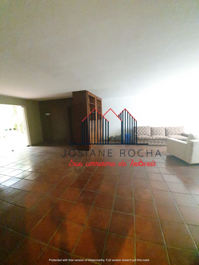 Apartamento com 4 Quartos, Salão de festa e 2 Vagas à Venda na Tijuca!!! Metrô Uruguai!!!- rj