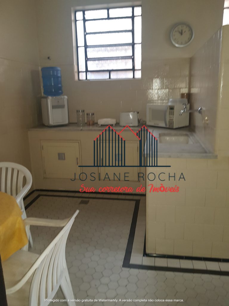 Casa com 5 Quartos, Piscina e Vaga à Venda na Tijuca!!!Próximo a Rua Amoroso Costa!!! rj