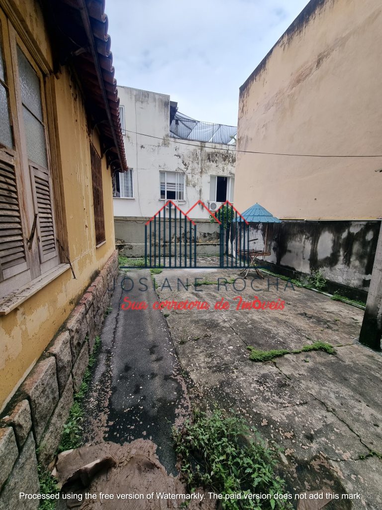 Casa com 5 Quartos, Piscina, Quintal e Vaga à Venda na Tijuca!!!Próximo a Rua Amoroso Costa!!! rj Casa com 5 Quartos, Piscina, Quintal e Vaga à Venda na Tijuca!!!Próximo a Rua Amoroso Costa!!! rj