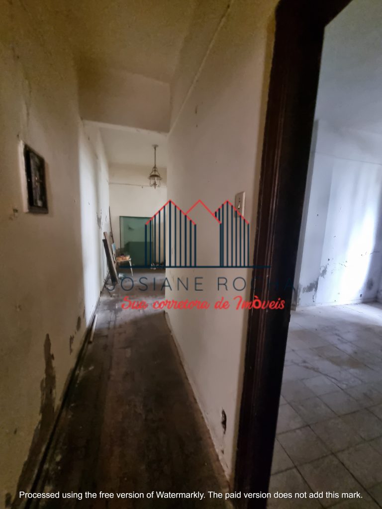 Casa com 5 Quartos, Piscina, Quintal e Vaga à Venda na Tijuca!!!Próximo a Rua Amoroso Costa!!! rj Casa com 5 Quartos, Piscina, Quintal e Vaga à Venda na Tijuca!!!Próximo a Rua Amoroso Costa!!! rj