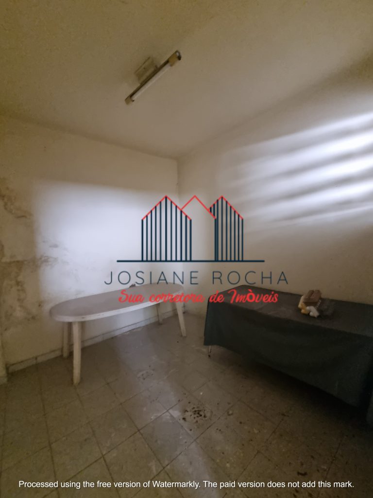 Casa com 5 Quartos, Piscina, Quintal e Vaga à Venda na Tijuca!!!Próximo a Rua Amoroso Costa!!! rj Casa com 5 Quartos, Piscina, Quintal e Vaga à Venda na Tijuca!!!Próximo a Rua Amoroso Costa!!! rj