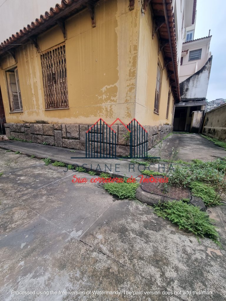 Casa com 5 Quartos, Piscina, Quintal e Vaga à Venda na Tijuca!!!Próximo a Rua Amoroso Costa!!! rj Casa com 5 Quartos, Piscina, Quintal e Vaga à Venda na Tijuca!!!Próximo a Rua Amoroso Costa!!! rj