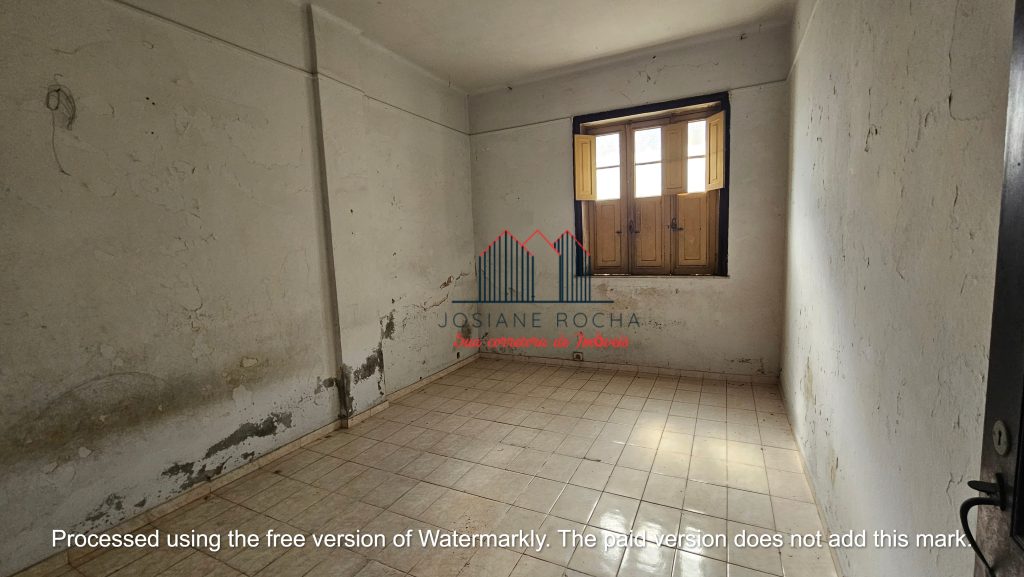 Casa com 5 Quartos, Piscina, Quintal e Vaga à Venda na Tijuca!!!Próximo a Rua Amoroso Costa!!! rj Casa com 5 Quartos, Piscina, Quintal e Vaga à Venda na Tijuca!!!Próximo a Rua Amoroso Costa!!! rj