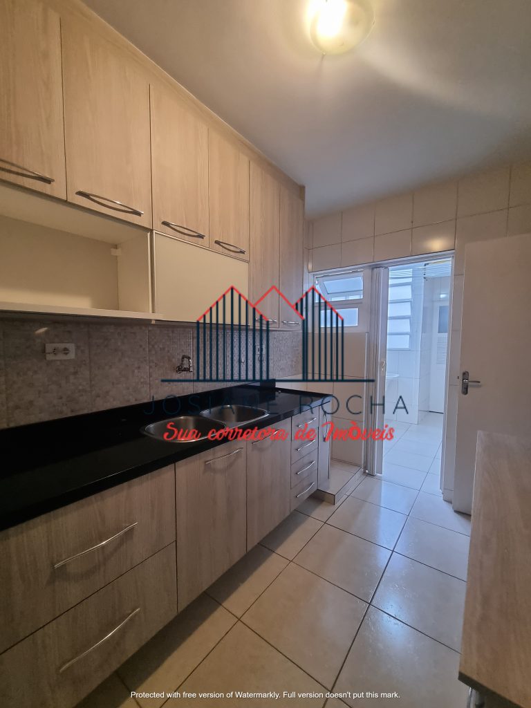 Apartamento com 2 quartos e 1 vaga pra Locação na Tijuca!!! rj