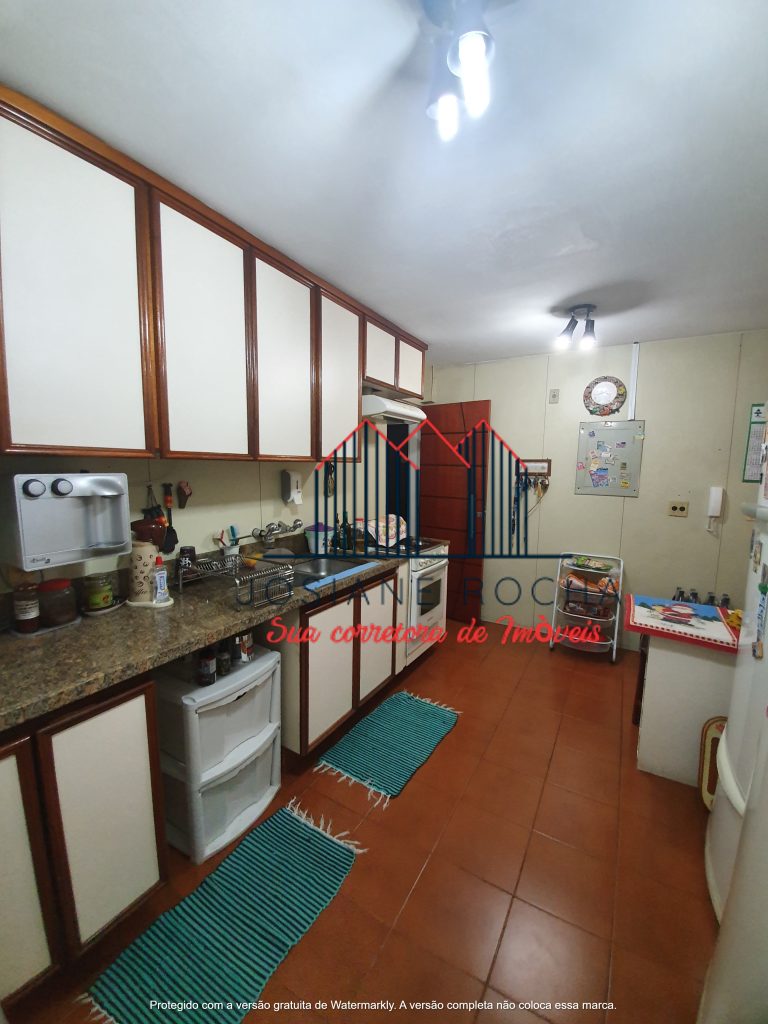 Apartamento com 3 quartos,1 suíte e 2 vagas à venda no Grajaú!!! rj
