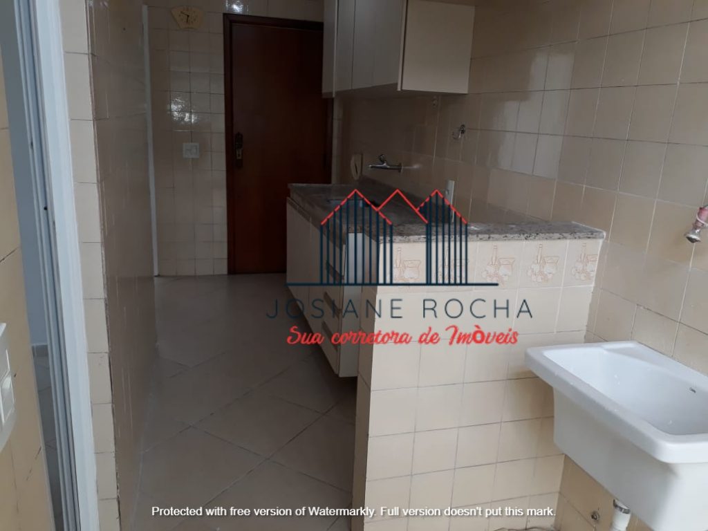 Apartamento com 1 quartos com Depend. revertida e vaga a venda em Vila Isabel!!! rj