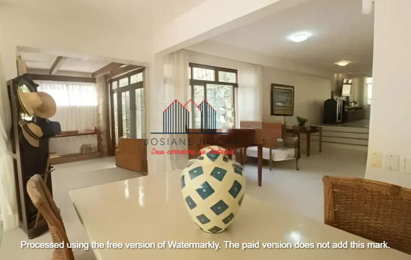 Casa de Condomínio com 4 Quartos, 2 Suítes e 5 Vagas à Venda no Alto da Boa Vista!! rj