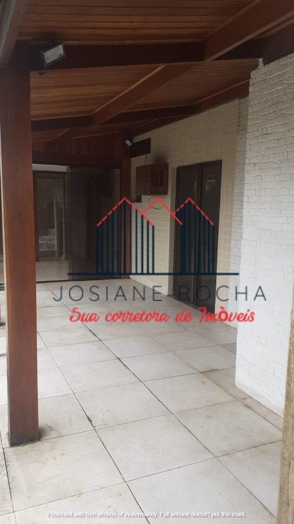 Cobertura Duplex com 3 suítes e  4 vagas à Venda no Recreio dos bandeirantes!!! 250 m² por R$ 1.400.000