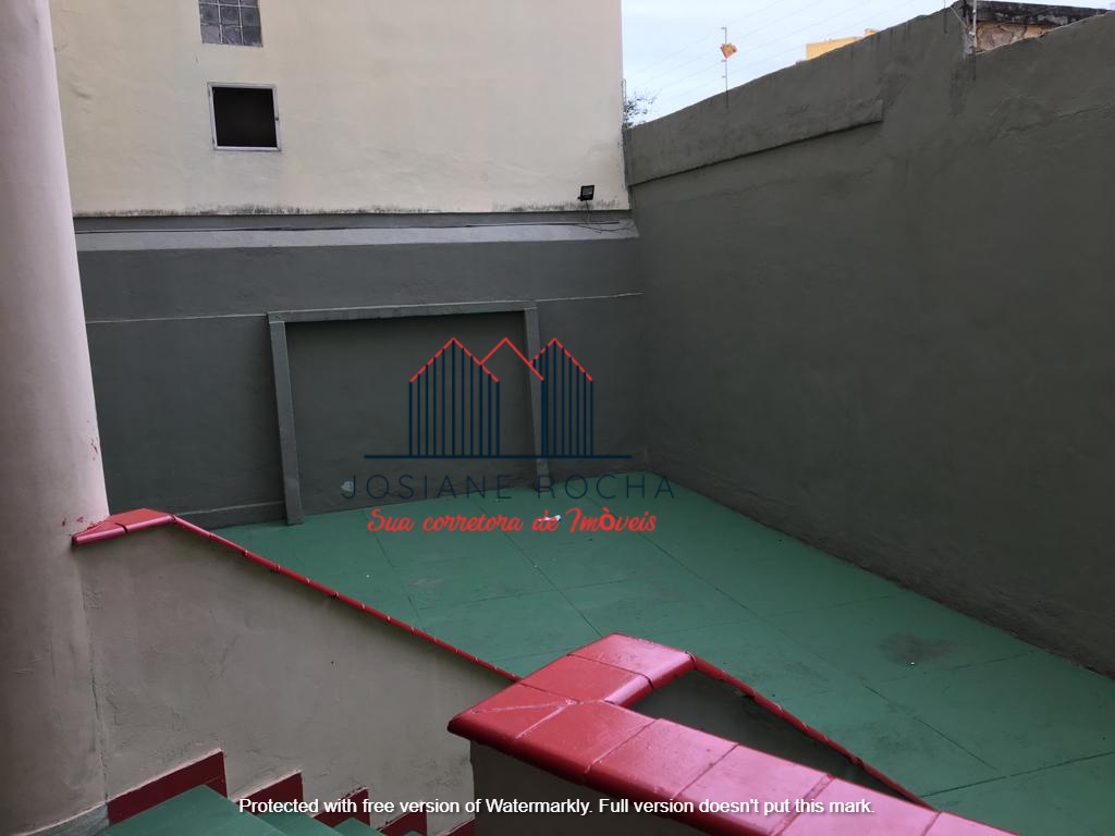 Apartamento com 2 Quartos e Vaga à Venda na Tijuca!!! Próximo a Praça Saens Pena!!! RJ