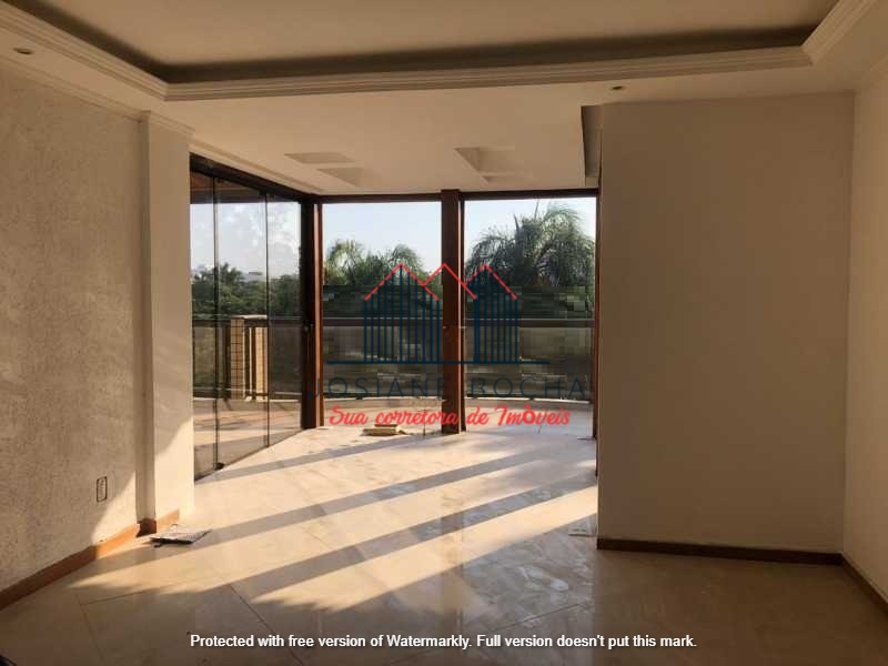 Cobertura Duplex com 3 suítes e  4 vagas à Venda no Recreio dos bandeirantes!!! 250 m² por R$ 1.400.000