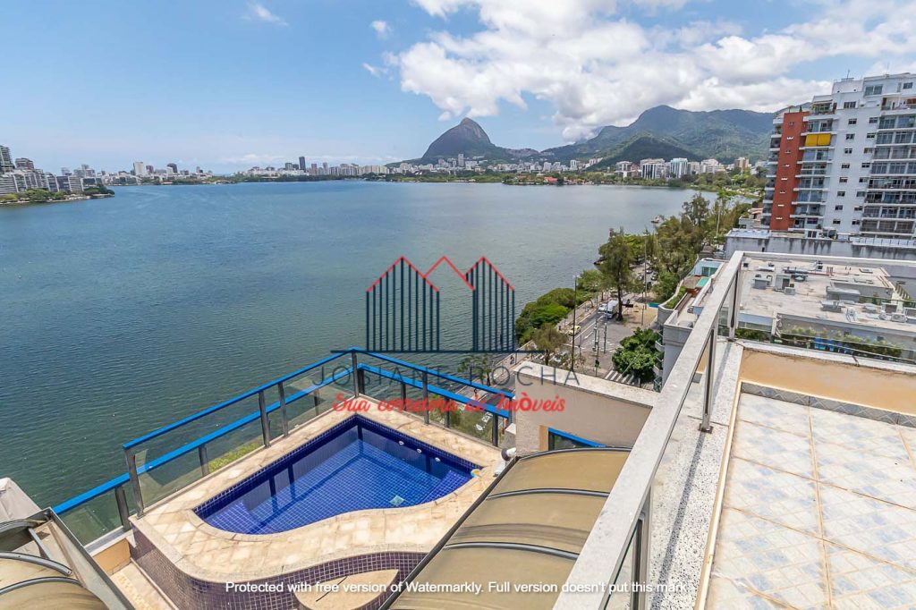 Cobertura duplex com 4 quartos, 4 suítes e 4 vagas à Venda na Lagoa Rodrigo de Freitas!!! 567m2 – RJ