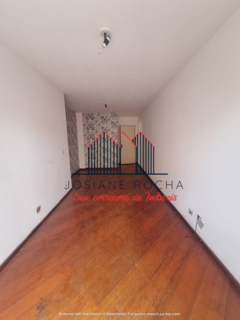 Apto. 2 Quartos, varanda e vaga à venda no Andaraí!!! Próximo ao Hospital do Andaraí!! rj