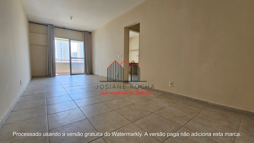 Venda/Locação!!! Apartamento com 2 Quartos, Varanda e Vaga no Grajaú!!! Próximo a Rua Botucatu!!! rj