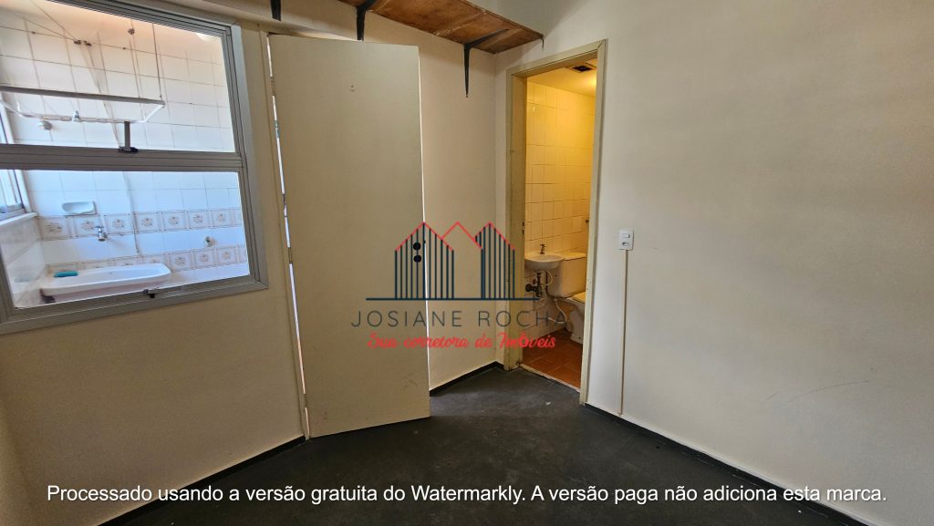 Venda/Locação!!! Apartamento com 2 Quartos, Varanda e Vaga no Grajaú!!! Próximo a Rua Botucatu!!! rj