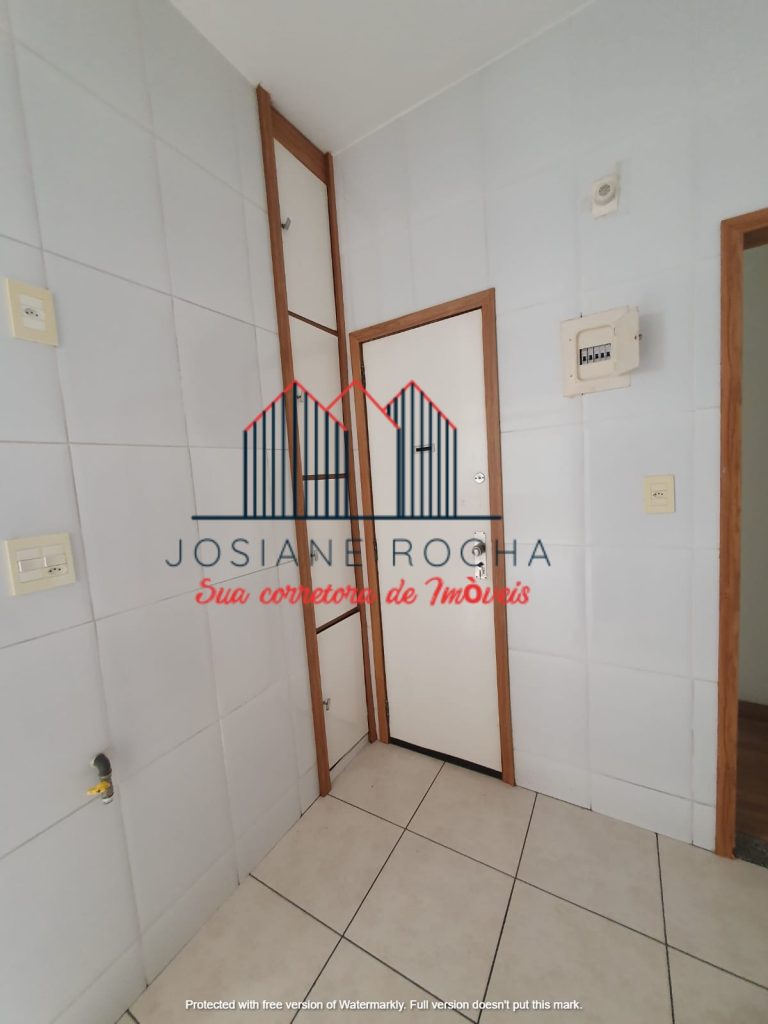 Apartamento com 3 quartos e vaga à venda na Tijuca!!! Praça Saens Pena!!!