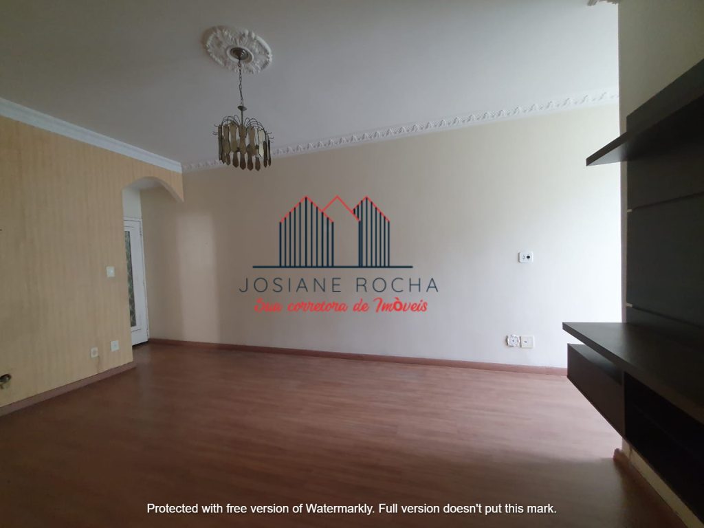 Apartamento com 3 quartos e vaga à venda na Tijuca!!! Praça Saens Pena!!!