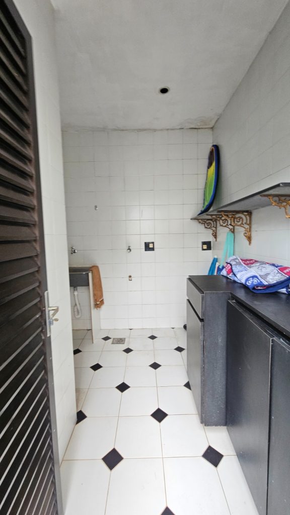 Casa com 3 Suítes, Varanda e Vaga à Venda no Alto da Boa Vista!!! Próximo ao Largo da Usina!!! rj