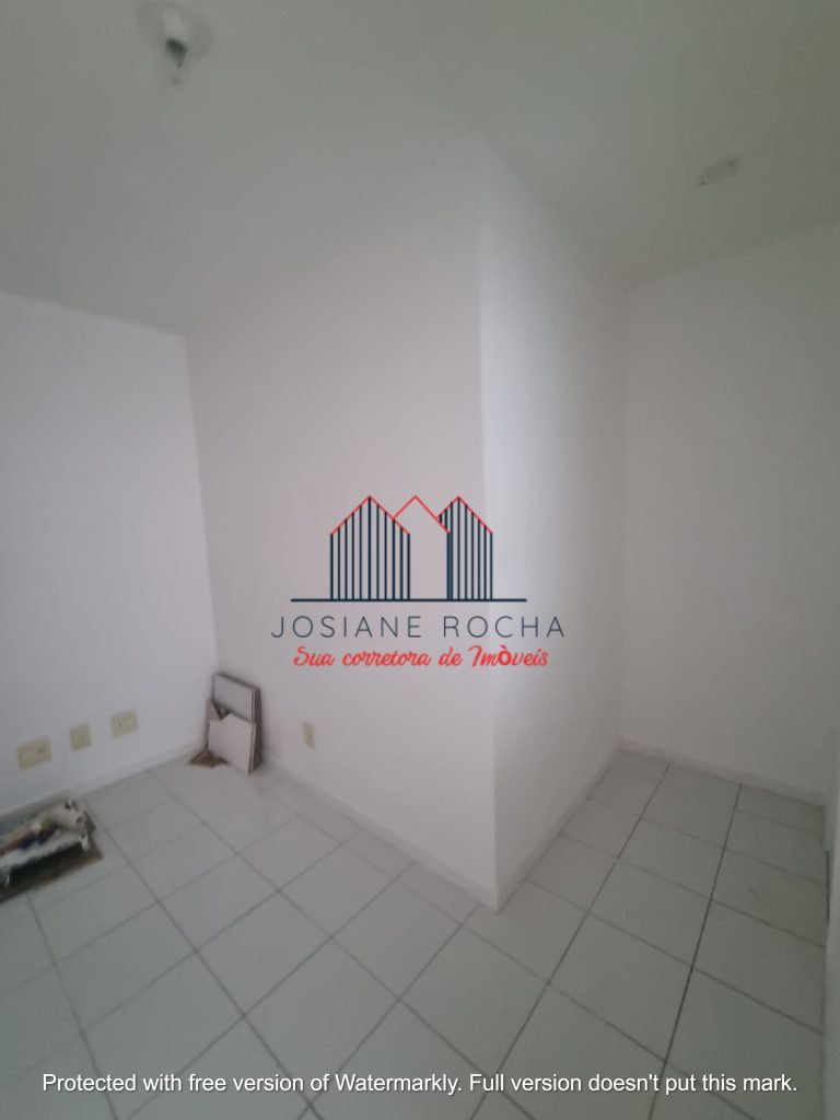 Venda/Locação!!! Apartamento com 3 quartos, varanda e 2 vagas à Venda na Tijuca!!! Praça Saens Pena!!! rj