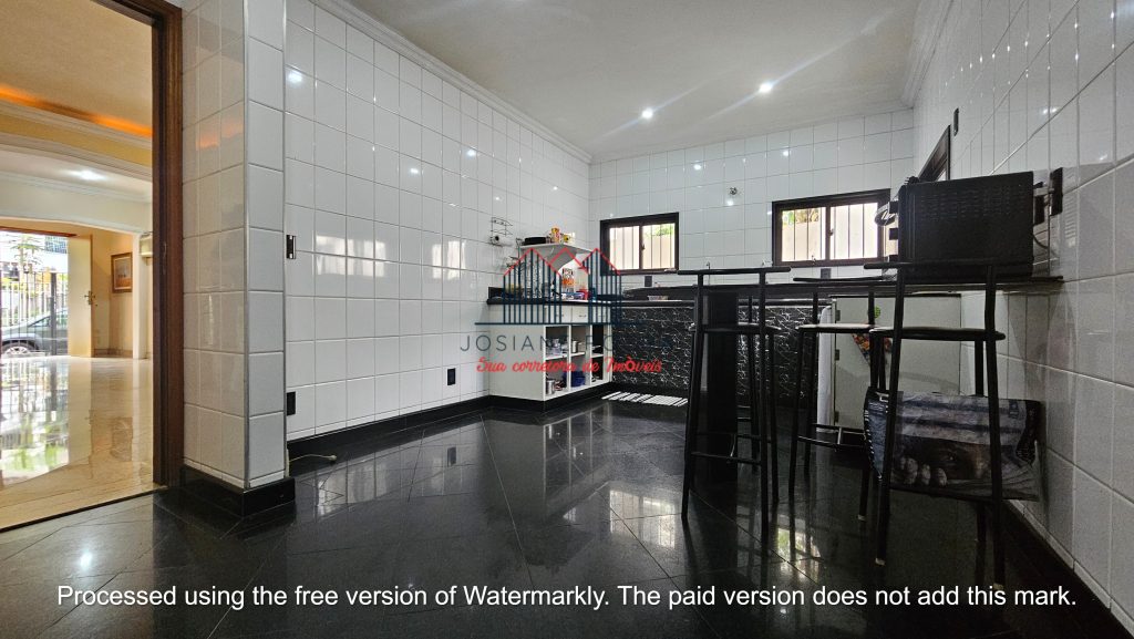 Casa com 3 Suítes, Varanda e Vaga à Venda no Alto da Boa Vista!!! Próximo ao Largo da Usina!!! rj