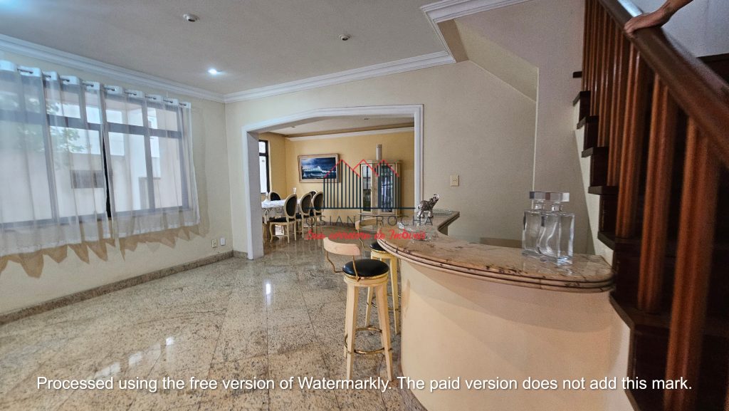 Casa com 3 Suítes, Varanda e Vaga à Venda no Alto da Boa Vista!!! Próximo ao Largo da Usina!!! rj