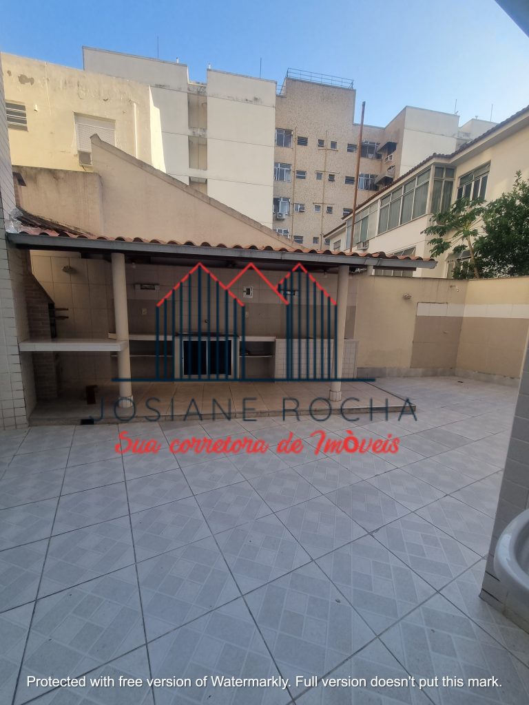 Venda/Locação!!! Apartamento com 3 quartos, varanda e 2 vagas à Venda na Tijuca!!! Praça Saens Pena!!! rj