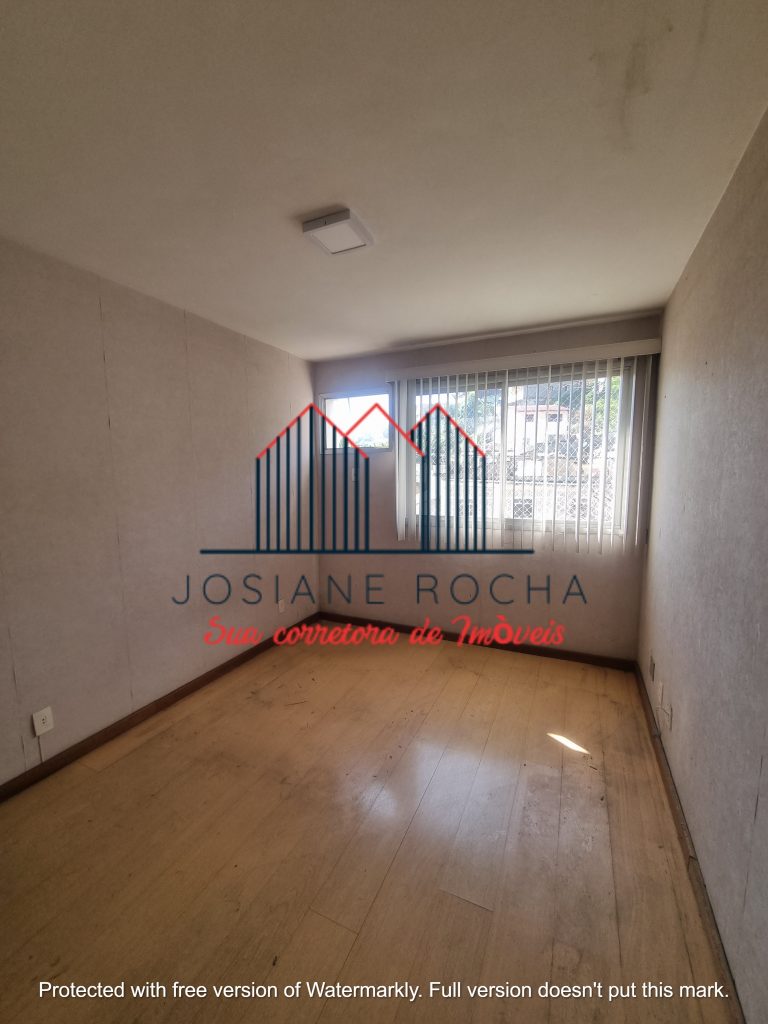 Apartamento com 2 quartos, Varanda e Vaga à Venda no Estácio!!! Próximo ao Metrô!!! rj