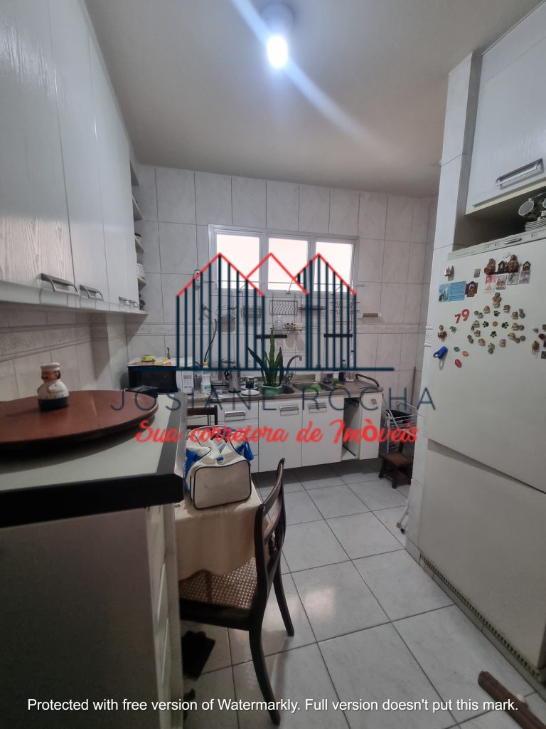 Apartamento com 2 Quartos, Suíte, Varanda e Vaga à Venda na Tijuca!!! Próximo a Praça Saens Pena!!! rj