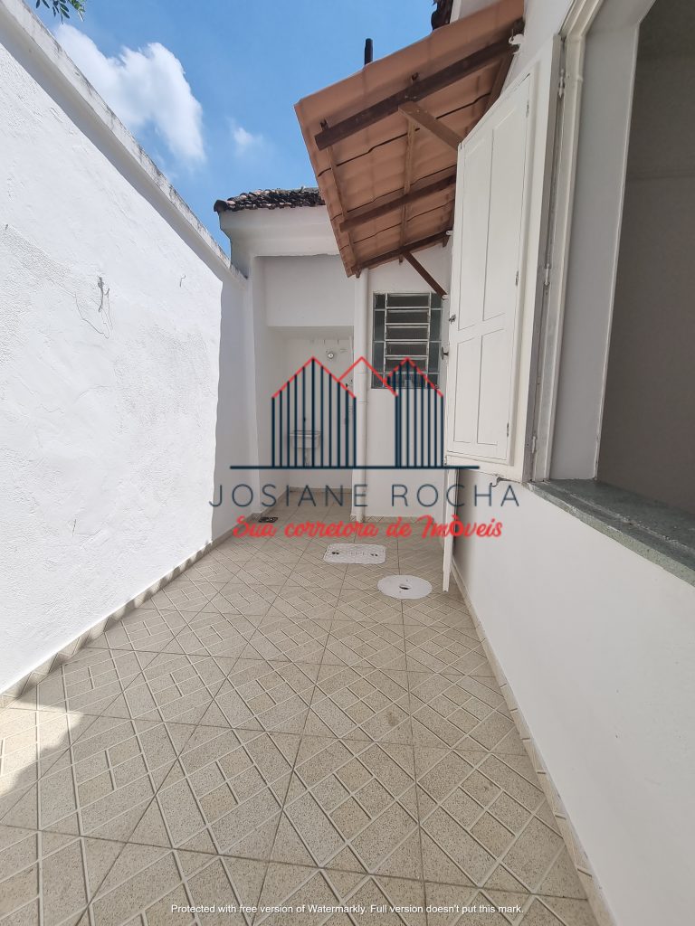 Casa de Vila com 2 Quartos para Locação no Andaraí!!!-Próximo a Rua Dona Amélia!!! rj