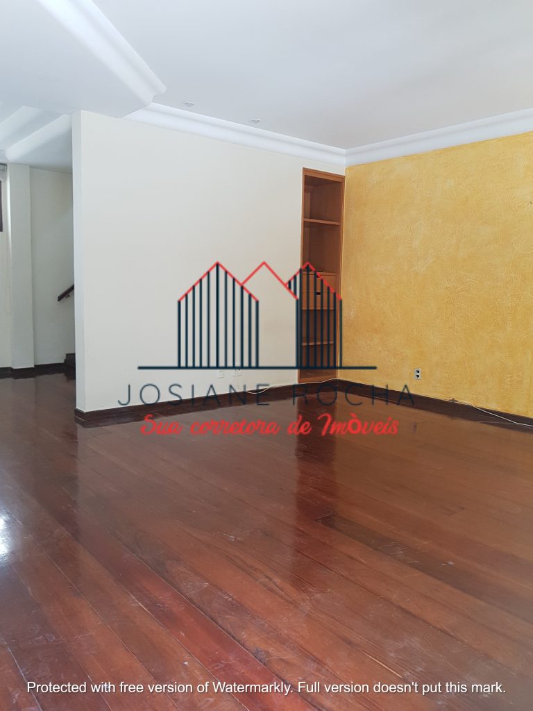 Casa de Condomínio com 4 Quartos e 2 Vagas à Venda em Vila Isabel!!! Próximo Shopping Boulevard!!!rj