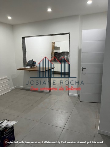 Casa de Vila com 2 Quartos à Venda em Vila Isabel!!! Próximo a  Rua Teodoro da Silva!!!