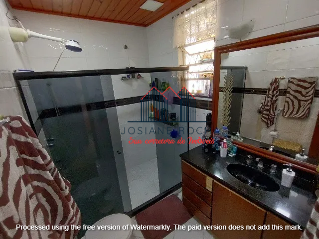 Casa com 3 Quartos, Piscina e Vaga à Venda no Grajaú!!! Próximo a Rua Botucatu!!! rj