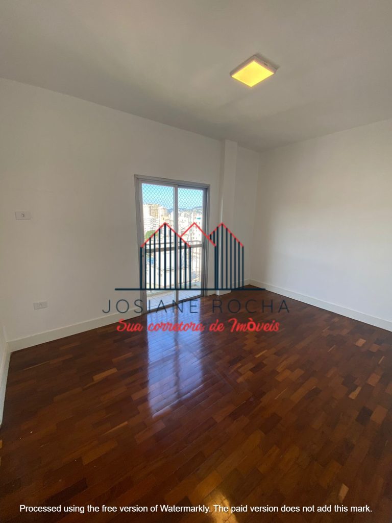 Apartamento com 2 Quartos, Varanda e Vaga à Venda em Vila Isabel!!! Próximo a Vinte e Oito de Setembro! rj