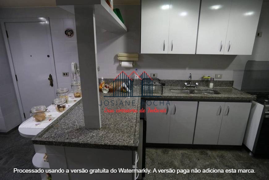 Apartamento com 4 Suítes, 6 banheiros, 3 Vagas à Venda na Tijuca!!! Metrô Uruguai!!! rj