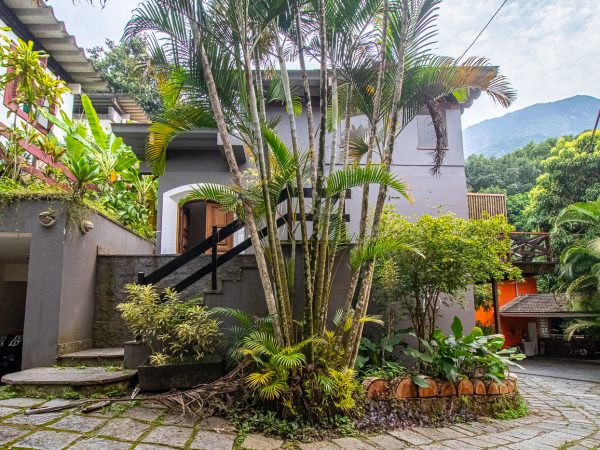 Casa com 5 Quartos e 5 Banheiros à Venda em São Conrado!!! 384m² por R$ 1.980.000