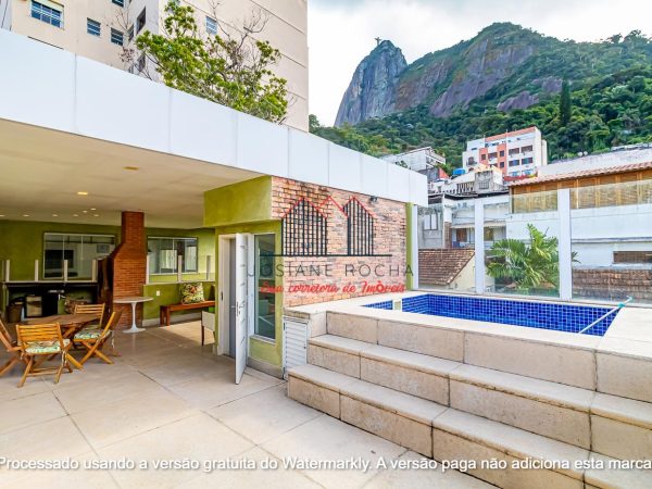 Casa de Vila com 4 Quartos e 7 banheiros à Venda no Humaitá!!! 595 m² por R$ 3.750.000