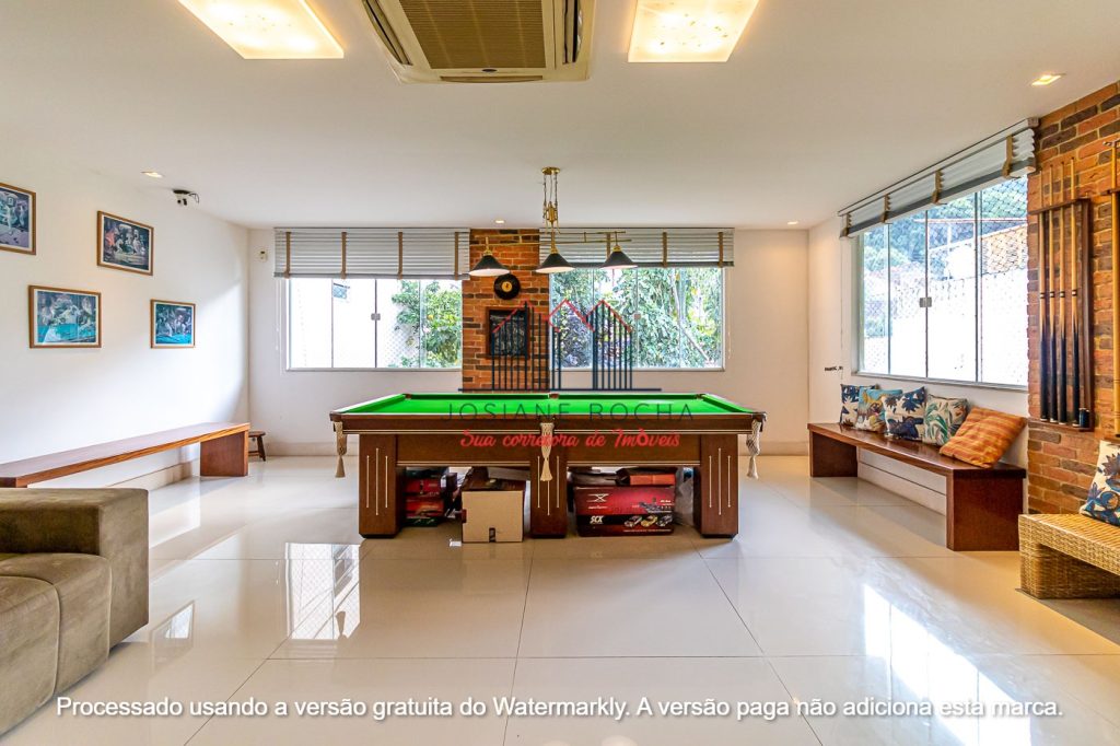 Casa de Vila com 4 Quartos e 7 banheiros à Venda no Humaitá!!! 595 m² por R$ 3.750.000